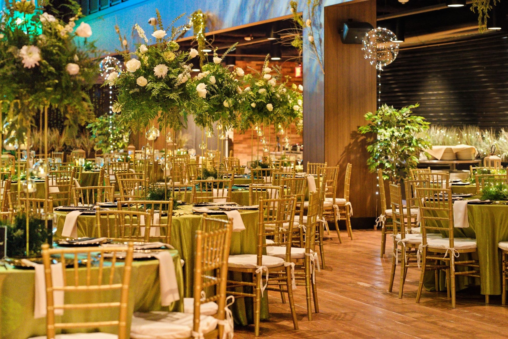 Spokane, WA Wedding Florist | Daisies in May Flower Farm